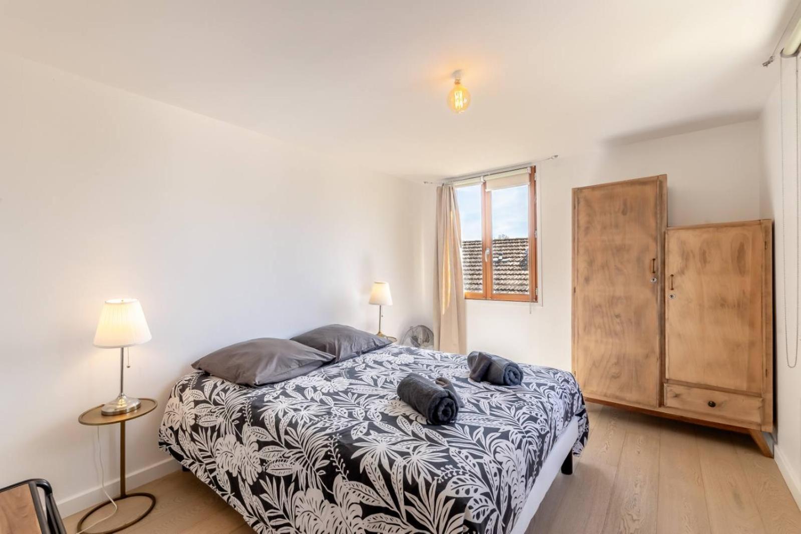 Olive- Vaste Appartement Donnant Sur La Sorgue L'Isle-sur-la-Sorgue Ngoại thất bức ảnh